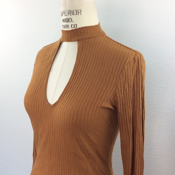 Long Sleeve Top - Picture 2 of 4